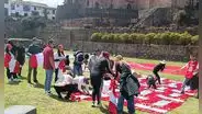 Cusqueños rompen récord Guinness al formar el año 2023 con 1.188 banderas de Perú