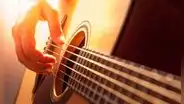 ¿Qué dice la letra de 'Cuando llora mi guitarra', de Augusto Polo Campos, y cuál es su significado?