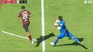 ¿Por qué el árbitro Alarcón anuló el gol de Alex Valera tras obstrucción? Esto dice el reglamento