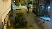 Ate: sujeto agrede violentamente a perro que se acercó a olfatearlo