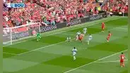 La espectacular tijera de Luis Díaz para marcar el empate del Liverpool ante Bournemouth