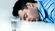 El extraño caso del hombre que vivía borracho sin necesidad de tomar alcohol