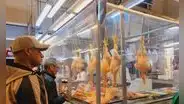 Precio mayorista del pollo baja a menos de S/6 el kilogramo por caída en cotización del maíz