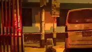 Asesinato en SJL: vecinos capturan y golpean a menor que trasladó a sicario para matar a un hombre