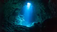 Cómo es el ‘mar oculto’ a 660 km de profundidad que tiene 6 veces más agua que todos los océanos de la Tierra