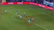 El genial pase de Luis Advíncula que desperdició Edinson Cavani en el Boca Juniors vs. Racing