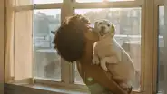 Los perros entienden la voz femenina mejor que la masculina, revela estudio