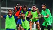 André Carrillo y su equipazo para lograr el ascenso en Arabia con Al-Qadisiyah