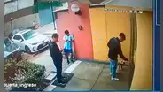 Cámaras de seguridad registran ataque de sujeto contra su perrito pug en el Cercado de Lima