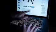 ¿Cómo saber si tus contraseñas y otros datos personales se filtraron en la Dark Web?