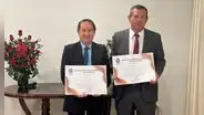 Coronel PNP y nefrólogo son reconocidos por ayudar a damnificados de huaicos en Lima