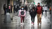Fuertes lloviznas se registran en Lima y Callao: ¿cuáles son los pronósticos del Senamhi?