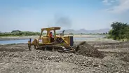Limpian punto crítico del río Chancay para proteger a población de Lambayeque