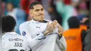 Prensa internacional se rinde ante Guerrero tras su doblete: "Este muchacho cumple ¡40 años!"