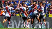 River Plate dio el golpe en La Bombonera: venció 2-0 a un Boca Juniors sin Advíncula