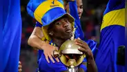 El premio extra que tendrían Luis Advíncula y Boca si ganan la Libertadores: 2 mundiales