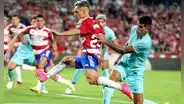 Granada empató 2-2 ante Barcelona con intervención polémica del VAR por LaLiga de España