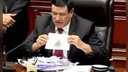 Congreso: piden que Ética revise caso de legislador que dibujó genitales en cédula de votación