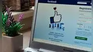 Facebook tiene un historial de todo lo que hiciste y muchos no lo saben: así puedes borrarlo