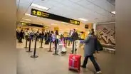Migraciones: el 28 de octubre vence plazo de amnistía para extranjeros con multas migratorias