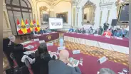 Alcalde de Lima pide más plata, pero aún no trae las motos que prometió