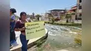 Estudiantes de Piura con discapacidad afectados por aguas servidas