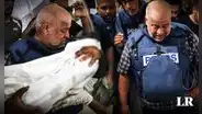 Periodista palestino pierde a toda su familia tras bombardeo a refugio en Gaza: "Nadie estaba a salvo"