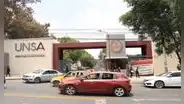 Arequipa: empresa gana millones vendiendo libros a la UNSA