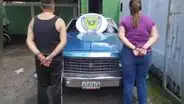 Hombre se hace pasar por muerto para no hacer la cola de surtir gasolina en Venezuela