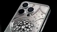 Lanzan iPhone 15 Pro Max de oro blanco y diamantes que vale casi medio millón de dólares