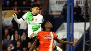 Con un emotivo gol de Luis Díaz, Liverpool consiguió una agónico empate 1-1 ante Luton Town