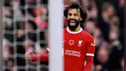Liverpool goleó 3-0 al Brentford y le mete presión al Manchester city en la Premier League