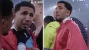 Sergio Peña rompió en llanto tras salir campeón en Suecia y fue consolado por sus compañeros