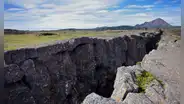 ¿Por qué Islandia se está partiendo en 2 desde hace 33 millones de años?