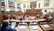 Congreso bicameral estaría conformado por 190 integrantes entre diputados y senadores