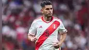 Hinchas arremeten contra Carlos Zambrano y piden su salida de la selección: "No puede jugar un minuto más"