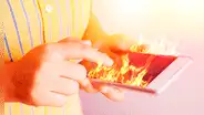 ¿Cómo evitar que la batería de tu smartphone se sobrecaliente y se arruine su vida útil?