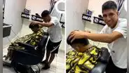 ¿Piero Quispe barbero? Captan a jugador de la ‘U’ ‘trabajando’ en una peluquería: “A 20 soles el corte”