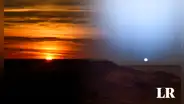 ¿Por qué los atardeceres son rojos y naranjas en la Tierra, pero azules en Marte?