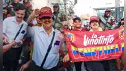 'Doble' de Pablo Escobar llegó a alentar a la Vinotinto: "4-0 vamos a ganar"