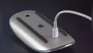 ¿Qué dirá Tim Cook? Ingeniero transforma mouse de Apple para usarlo mientras está cargando