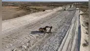 Atentan contra maquinaria que ejecuta trabajos en el sector Chutuque