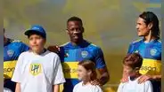 Luis Advíncula y Boca le cumplieron el sueño a un pequeño hincha ayacuchano con leucemia