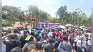 Examen Admisión San Marcos en VIVO: cientos de familiares a la espera de la salida de los postulantes a la UNMSM