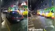 Gusanito se pasea por el centro histórico de Trujillo y en redes quedan sorprendidos: "Es un caos"