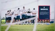 Alianza Lima y su primer lesionado: Renzo Garcés sufrió duro golpe en entrenamiento