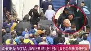 Hinchas de Boca Juniors repudian y pifean a Javier Milei, presidente de Argentina, tras votar
