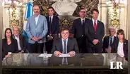 Javier Milei anuncia 300 medidas de desregulación económica: desde privatizaciones hasta obras públicas