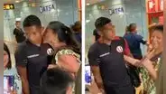 Edison Flores y su curiosa reacción al recibir inesperado beso de una señora en el aeropuerto