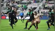 Universitario igualó 1-1 con Atlético Nacional y quedó listo para la Noche Crema
